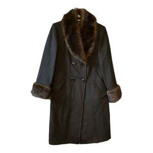 VTG JP women’s Wool Black full length coat with Faux Fur Size petit